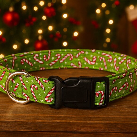 Christmas Dog Collar, Green Holiday Pet Collar, Candy Canes Cotton Collar Large - Picture 1 of 4